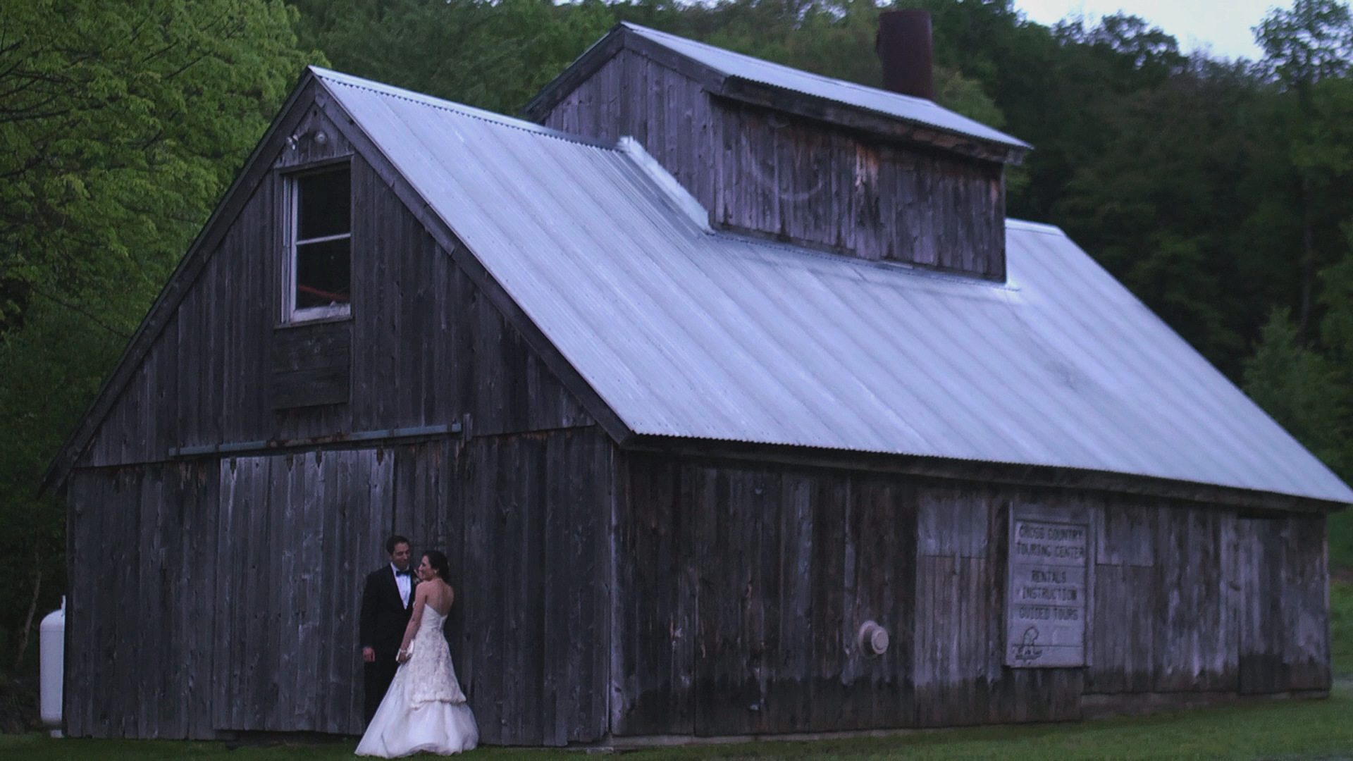 Gina & Tim The Hermitage West Dover VT Wedding (Birdhouse Productions)